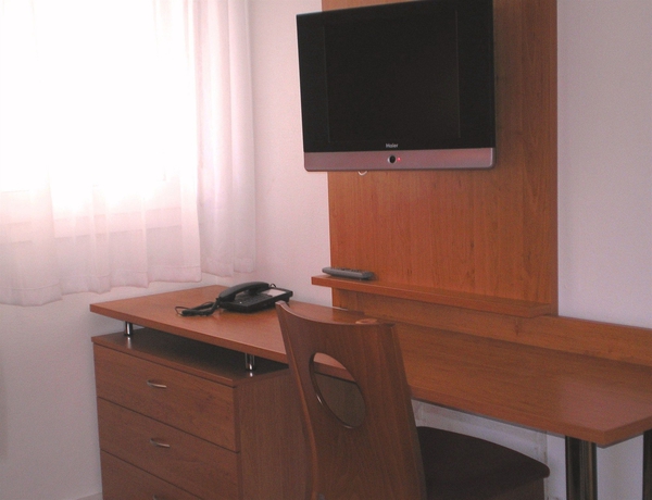 Imagen de la habitación del Hotel Séjours and Affaires Bordeaux De L'yser. Foto 6