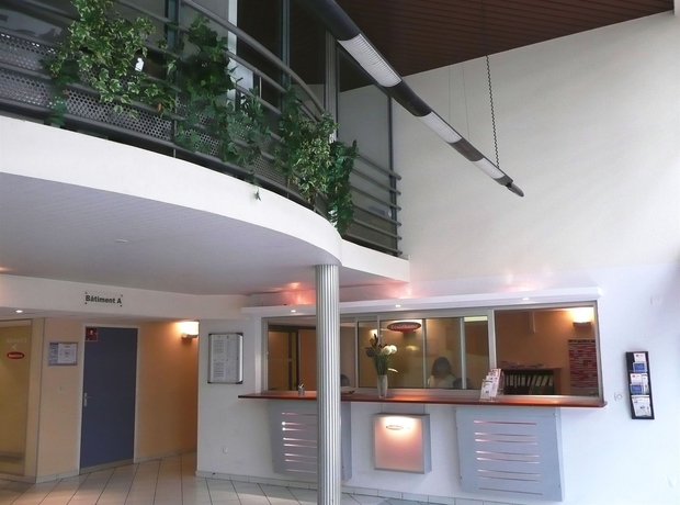 Imagen de los interiores del Hotel Séjours and Affaires Bordeaux De L'yser. Foto 13