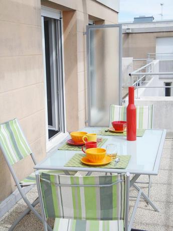 Imagen de los exteriores del Hotel S&eacute;jours and Affaires La Rochelle Les Minimes. Foto 7