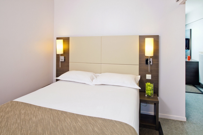 Imagen de la habitación del Hotel Séjours and Affaires Lille Europe. Foto 6