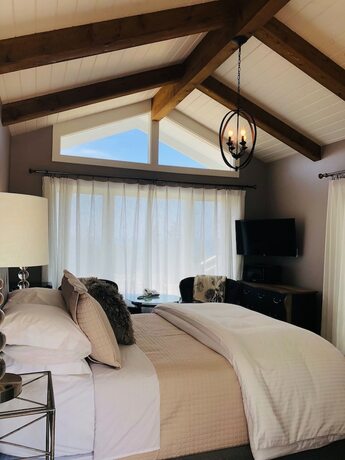 Imagen general del Hotel Seafoam Lodge. Foto 10