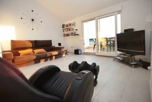 Imagen general del Hotel Seafront Luxury Apartments Fun. Foto 9