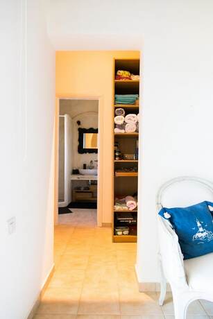 Imagen general del Hotel Seafront Luxury Villa w 5-en Suite BR BBQ. Foto 1