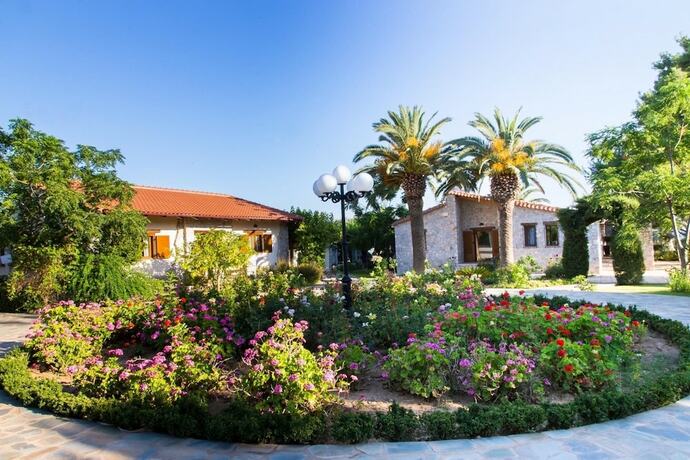 Imagen general del Hotel Seafront Luxury Villa w 5-en Suite BR BBQ. Foto 13