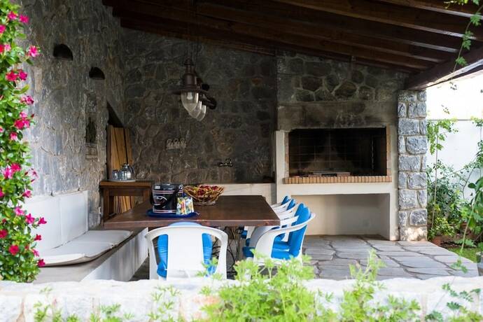Imagen general del Hotel Seafront Luxury Villa w 5-en Suite BR BBQ. Foto 16