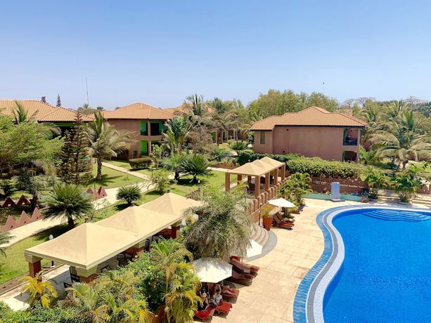 Imagen de la piscina del Hotel Seafront Residences. Foto 20