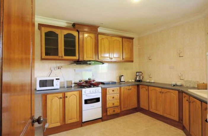 Imagen de la habitación del Hotel Seafront Residences. Foto 11