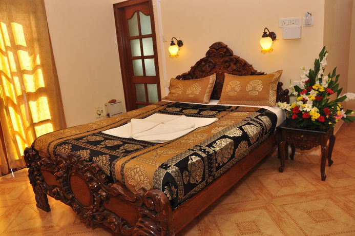 Imagen de la piscina del Hotel Seagull, Calangute. Foto 16
