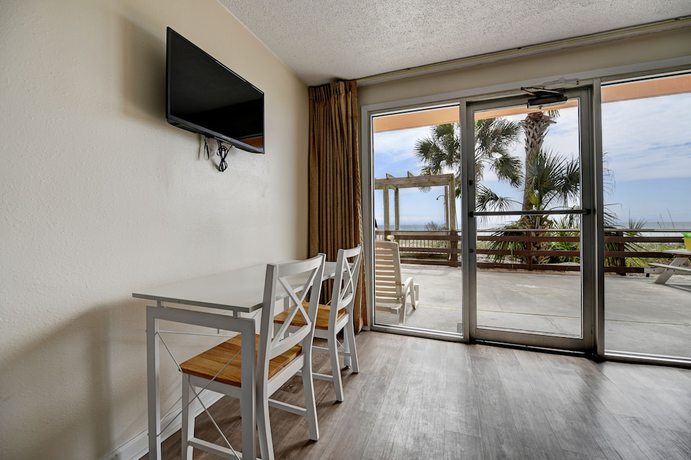 Imagen de la habitación del Hotel Seahaven Beach. Foto 10