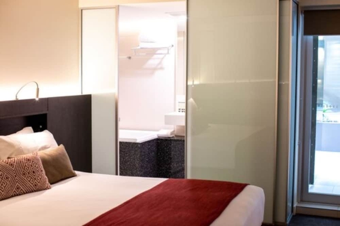 Imagen de la habitación del Hotel Seahaven Noosa Beachfront Resort. Foto 9