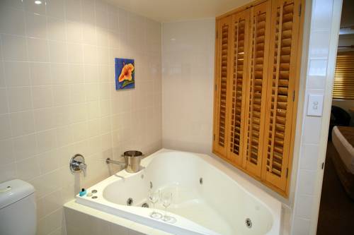 Imagen de la habitación del Hotel Seahaven Resort. Foto 1