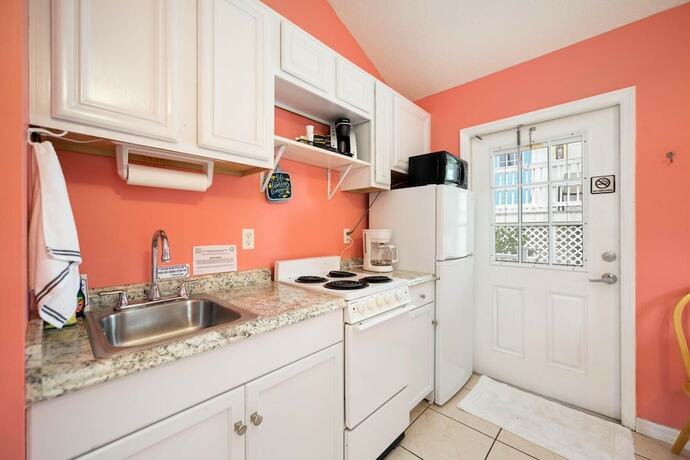Imagen general del Hotel Seahorse Beach Bungalows. Foto 8