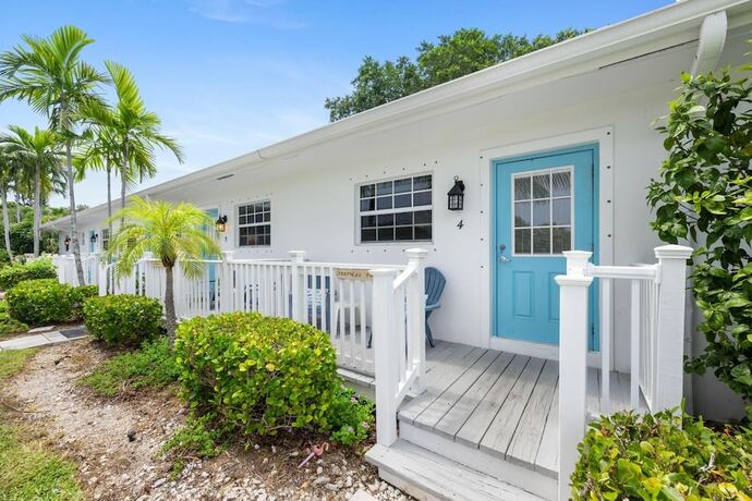 Imagen de la habitación del Hotel Seahorse Beach Bungalows. Foto 20