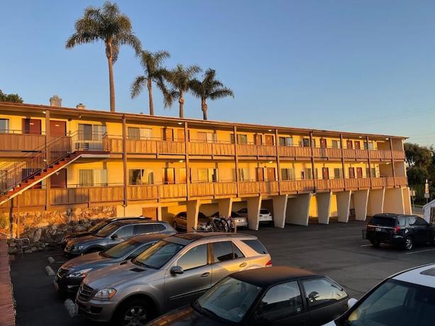 Imagen de los exteriores del Hotel Seahorse Inn, Manhattan Beach. Foto 13