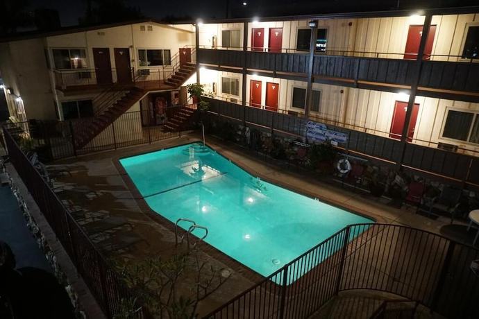 Imagen de la piscina del Hotel Seahorse Inn, Manhattan Beach. Foto 19
