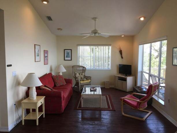 Imagen general del Hotel Seahorse Landing. Foto 3