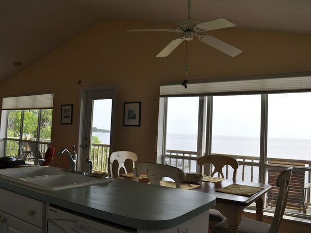 Imagen general del Hotel Seahorse Landing. Foto 6