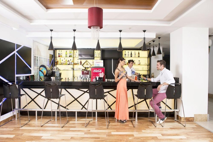 Imagen general del Hotel Sealife Family Resort. Foto 13