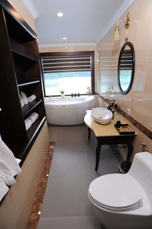 Imagen de la habitación del Hotel Sealife Legend Cruises. Foto 6