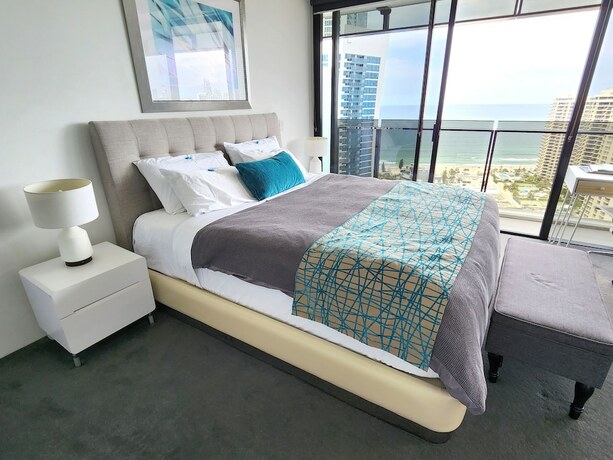 Imagen general del Hotel Sealuxe Central Surfer Paradise Spacious Deluxe Ocean View King Spa Apartment. Foto 10