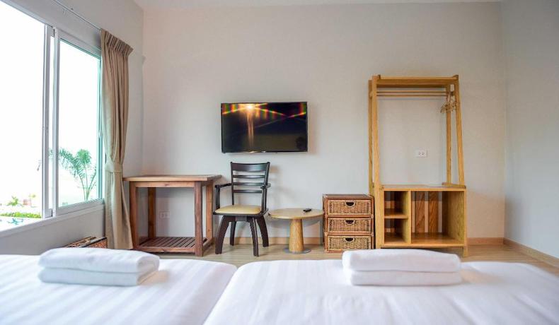 Imagen de la habitación del Hotel Seaman Resort. Foto 12