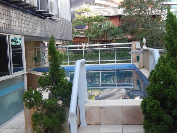 Imagen de la piscina del Hotel Seamar. Foto 18