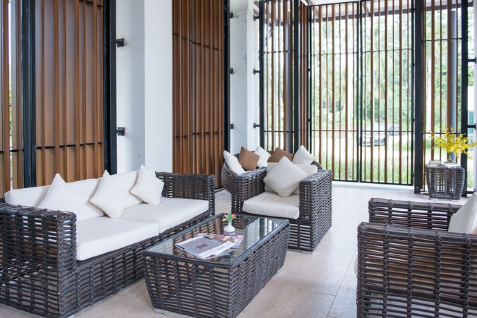 Imagen de los interiores del Hotel Seanery Beach Resort. Foto 17