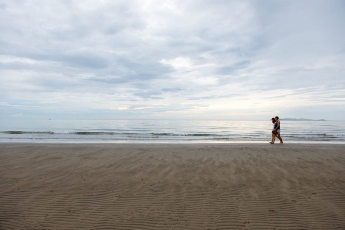 Imagen de los exteriores del Hotel Seanery Beach Resort. Foto 15