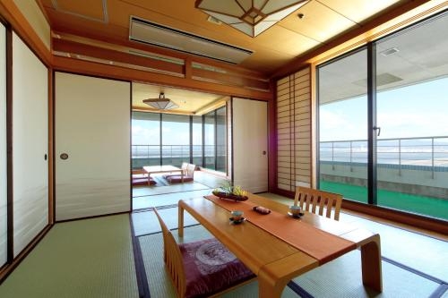 Imagen de la habitación del Hotel Seapalace Resort. Foto 7