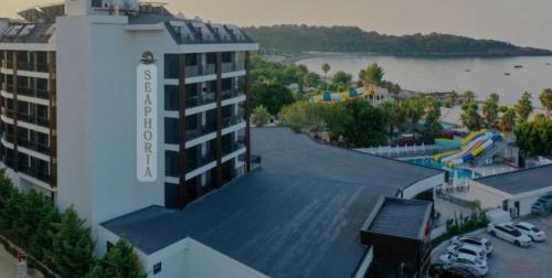 Imagen general del Hotel Seaphoria Beach Resort. Foto 13