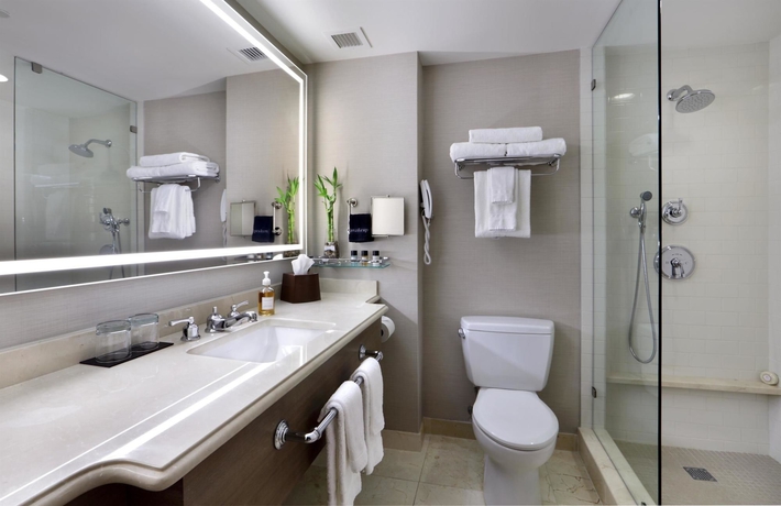 Imagen de la habitación del Hotel Seaport Boston. Foto 7