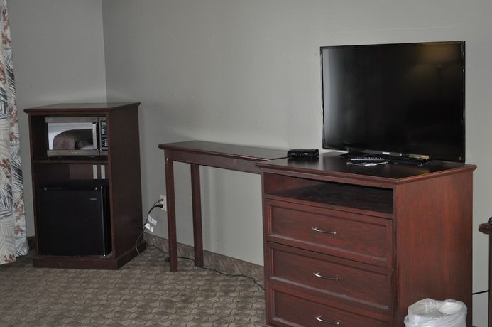 Imagen de la habitación del Hotel Seaport Inn and Suites. Foto 6