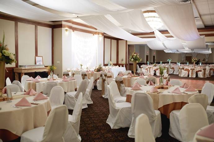 Imagen de los interiores del Hotel Seaport Inn and Suites. Foto 18