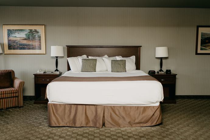 Imagen de la habitación del Hotel Seaport Inn and Suites. Foto 15