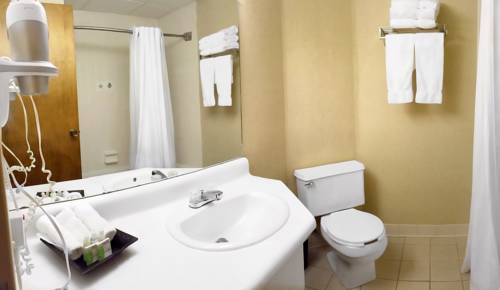 Imagen de la habitación del Hotel Seaport Resort and Marina. Foto 7