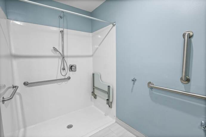 Imagen de la habitación del Hotel Seaport Suites. Foto 4