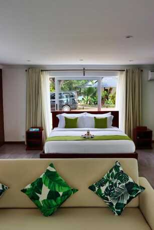 Imagen general del Hotel Searenity Beach Villa. Foto 4