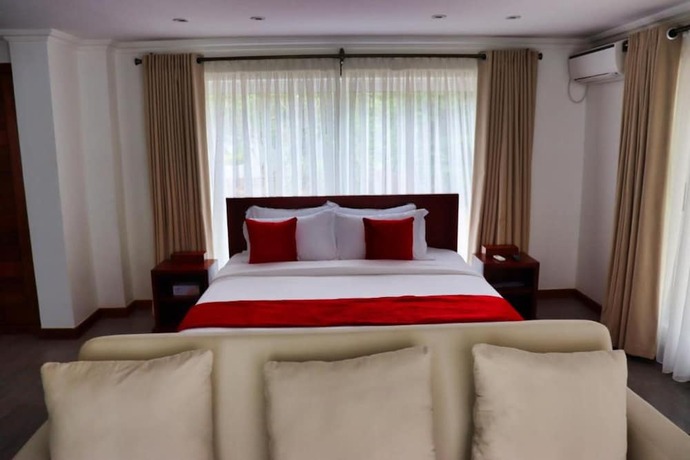 Imagen general del Hotel Searenity Beach Villa. Foto 6