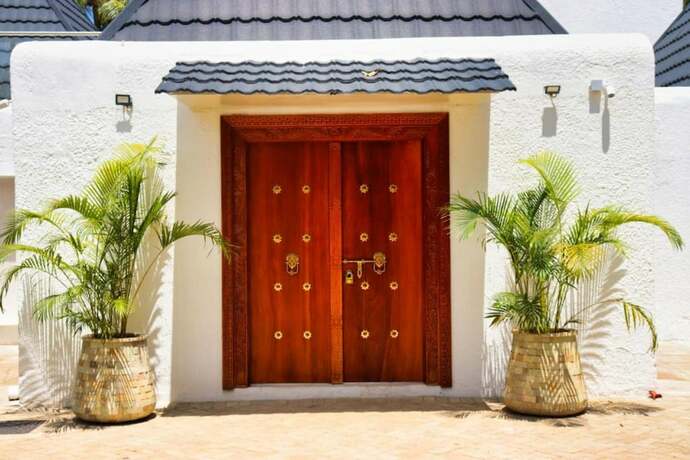 Imagen general del Hotel Searenity Beach Villa. Foto 11