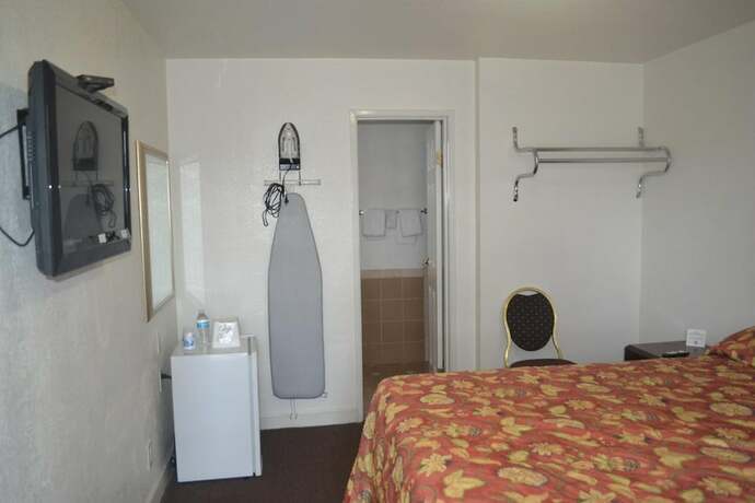 Imagen general del Hotel Searle Motel. Foto 11