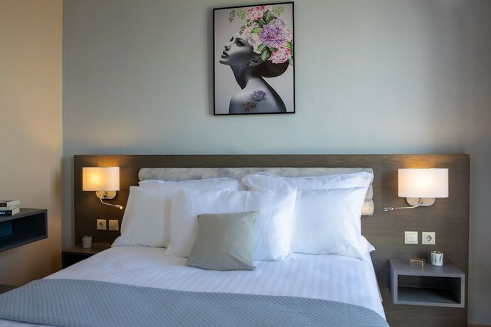 Imagen general del Hotel Searocks Exclusive Villas Resort. Foto 1