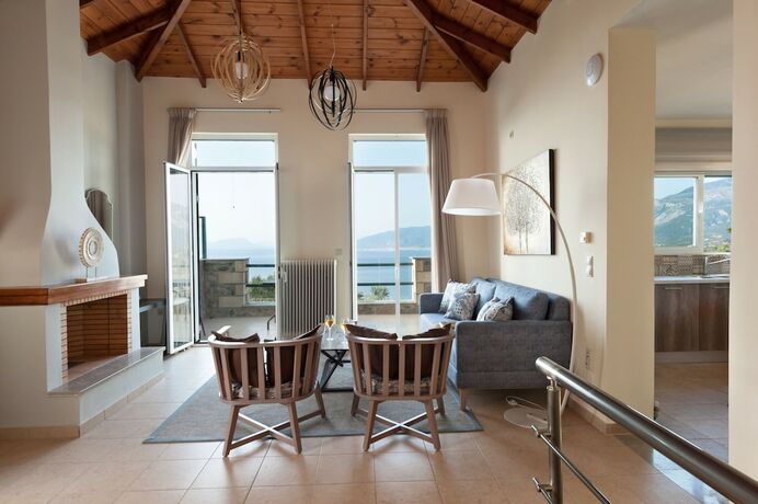 Imagen de la habitación del Hotel Searocks Exclusive Villas Resort. Foto 15