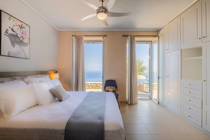 Imagen general del Hotel Searocks Exclusive Villas Resort. Foto 2