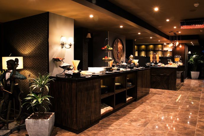 Imagen del bar/restaurante del Hotel Seas Amman. Foto 5