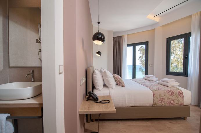 Imagen de la habitación del Hotel Seasabelle near Athens Airport. Foto 13