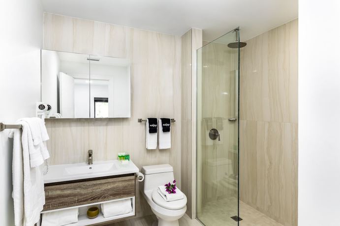 Imagen de la habitación del Hotel Seascape. Foto 9