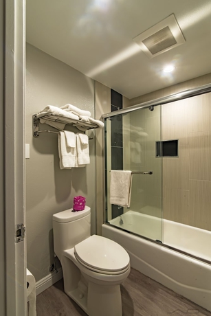 Imagen de la habitación del Hotel Seascape Inn - A Fairbridge. Foto 10