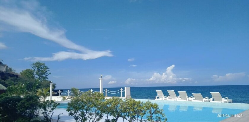 Imagen de la piscina del Hotel Seascape Resort Oslob. Foto 37