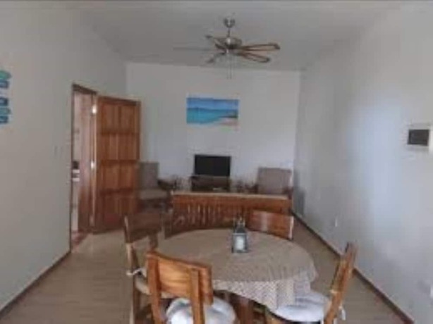 Imagen de la habitación del Hotel Seashell Beach Villa. Foto 2