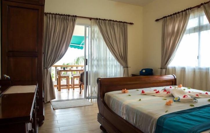 Imagen de la habitación del Hotel Seashell Beach Villa. Foto 6